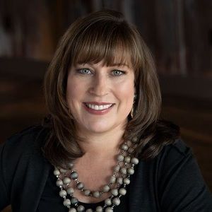 Meet your Posher, Christine